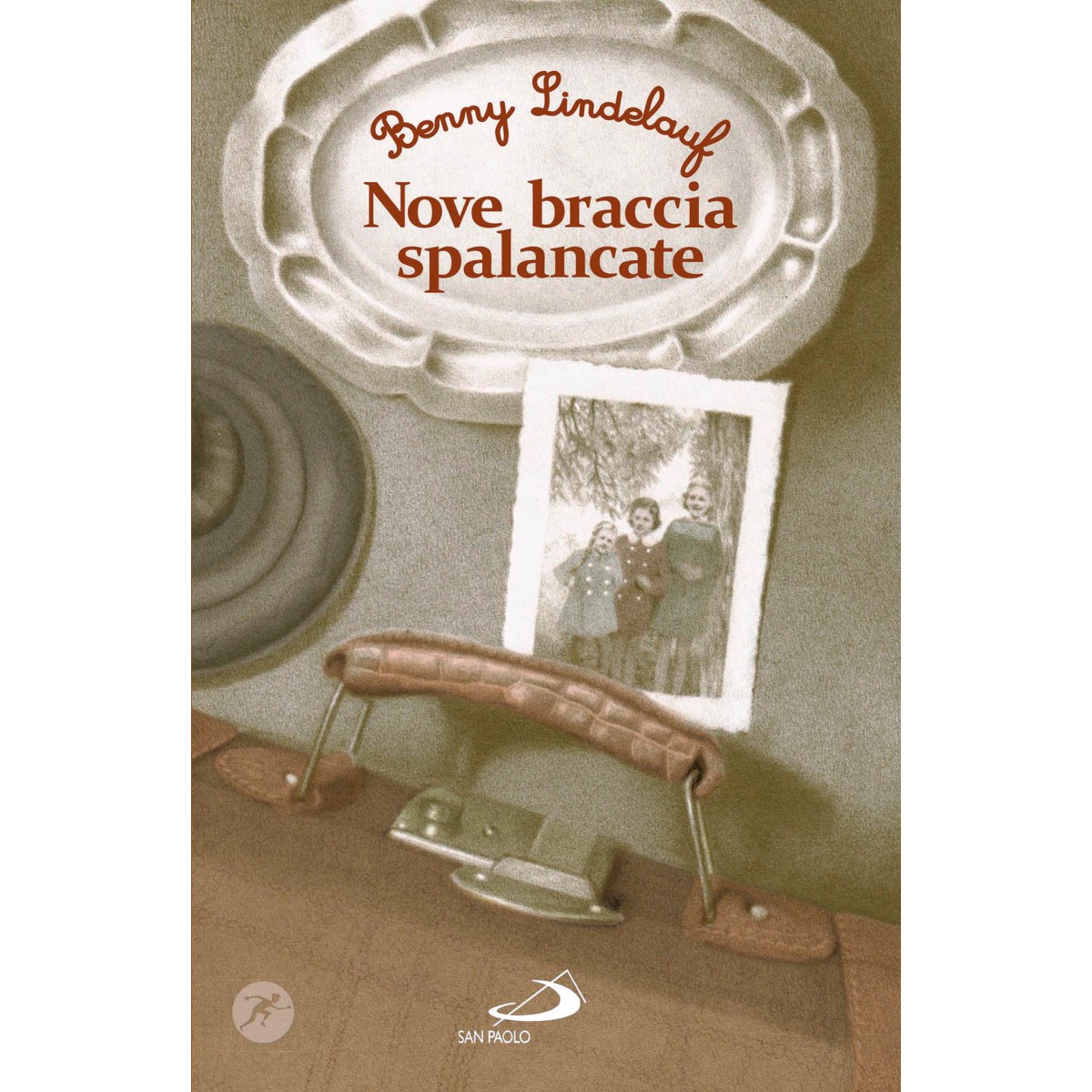 nove braccia spalancate